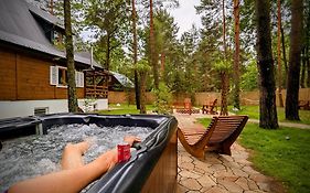 Szumiąca Sosna - Jacuzzi, Ognisko, Sauna, BBQ